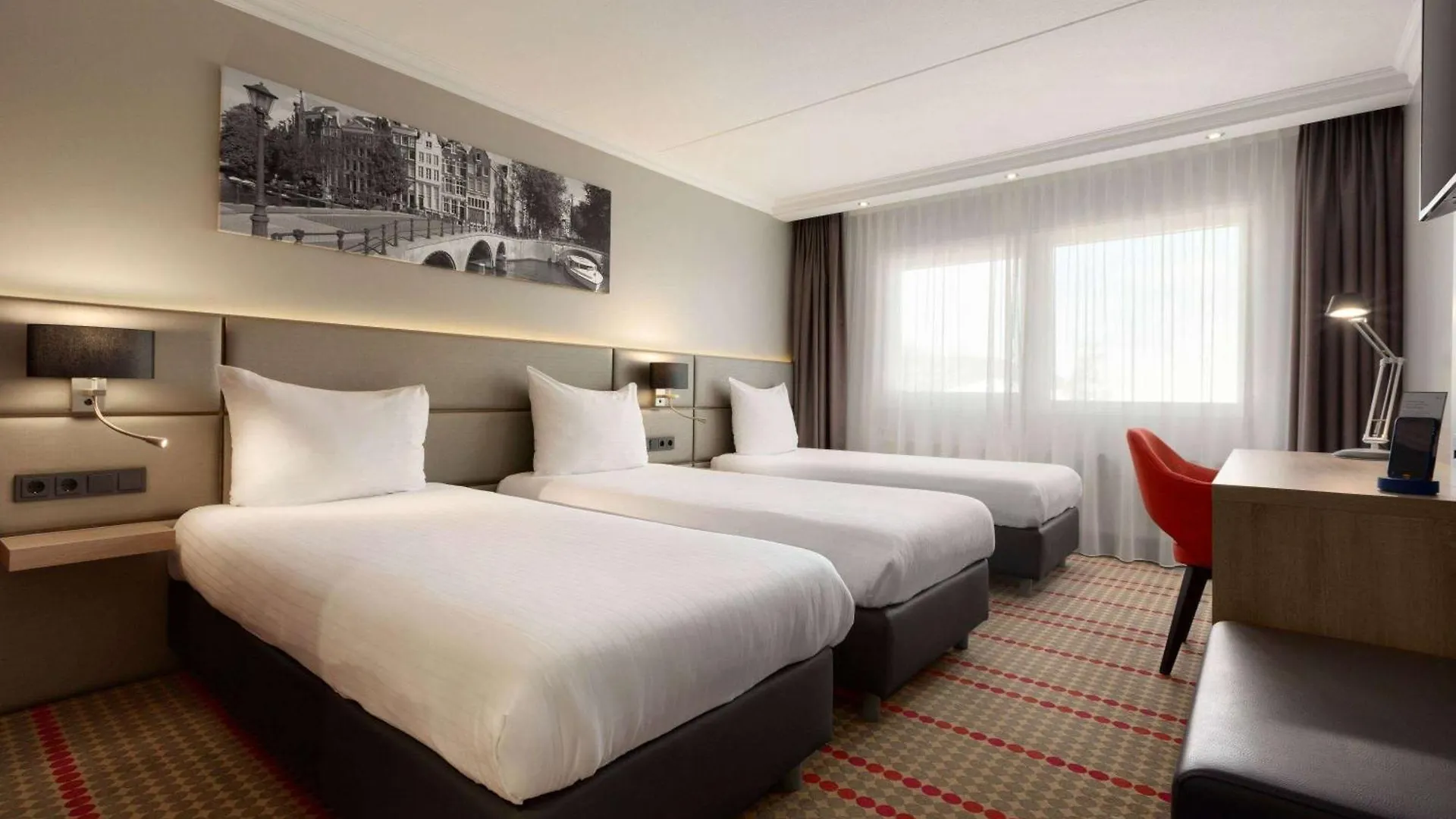 Ramada By Wyndham Amsterdam Airport Schiphol Ξενοδοχείο Badhoevedorp