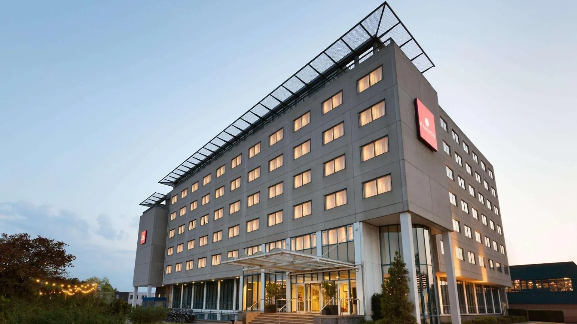 מלון באדהופדורפ Ramada By Wyndham Amsterdam Airport Schiphol